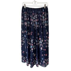 Club Monaco Vanelle Maxi Flower Skirt 00